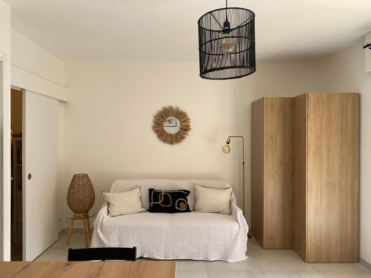 Les Tamaris Apartment แซ็งต์-ซีร์-ซูร์-แมร์ ภายนอก รูปภาพ