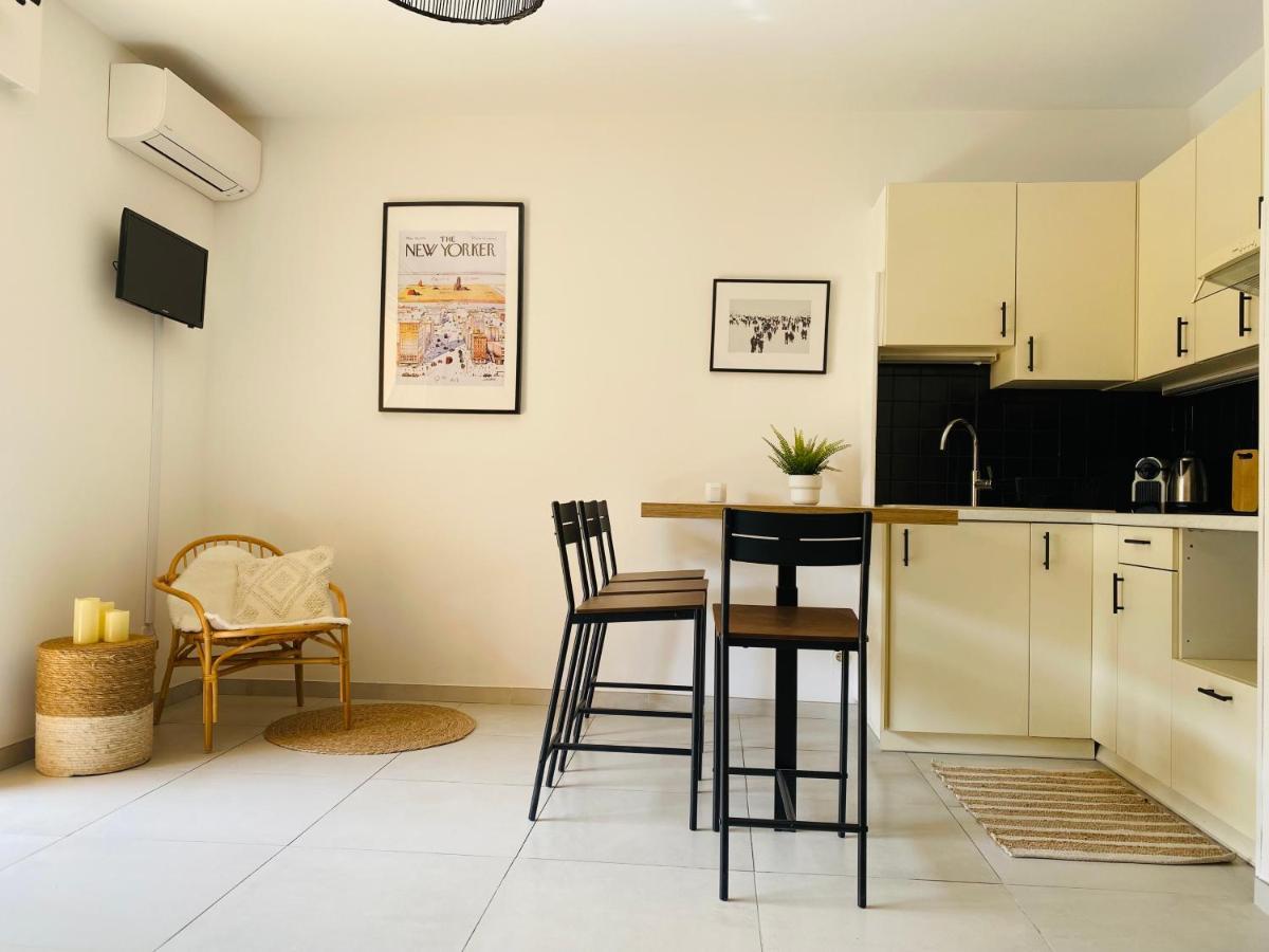 Les Tamaris Apartment แซ็งต์-ซีร์-ซูร์-แมร์ ภายนอก รูปภาพ