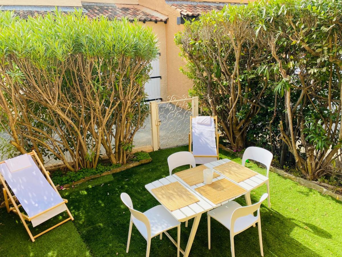 Les Tamaris Apartment แซ็งต์-ซีร์-ซูร์-แมร์ ภายนอก รูปภาพ